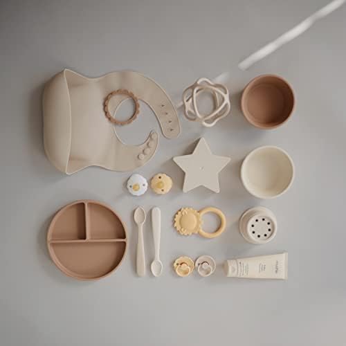 Mushie Silicone Suction Plate - BPA Free Natural