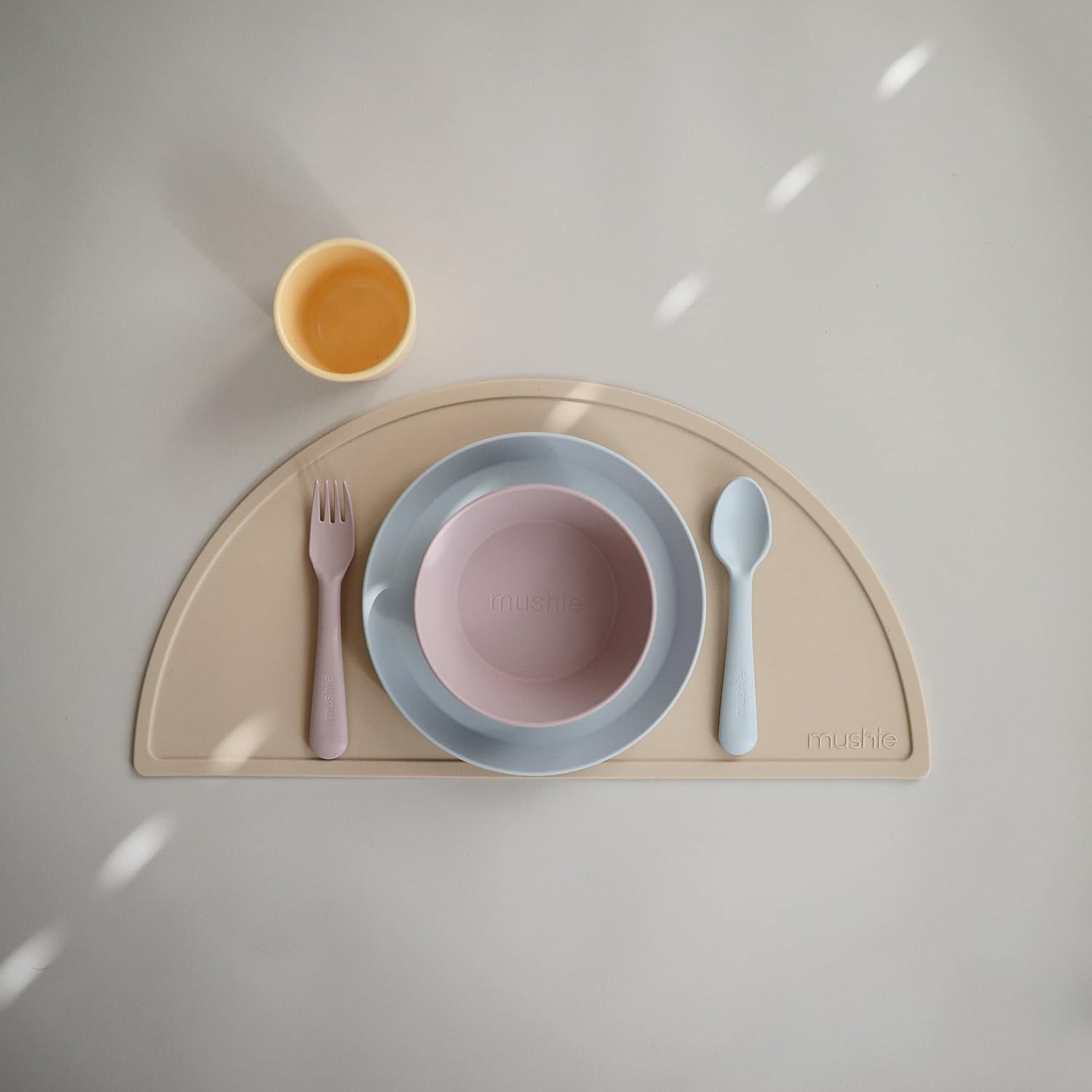 Mushie Round Dinnerware Plates for Kids Set of 2 Soft Lilac