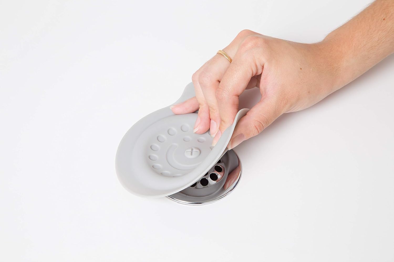 Ubbi Bathtub Drain Cover with Suction Gray