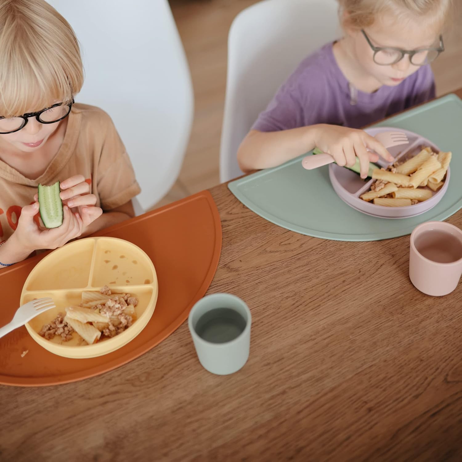 Mushie Silicone Placemat for Kids Dried Thyme 1