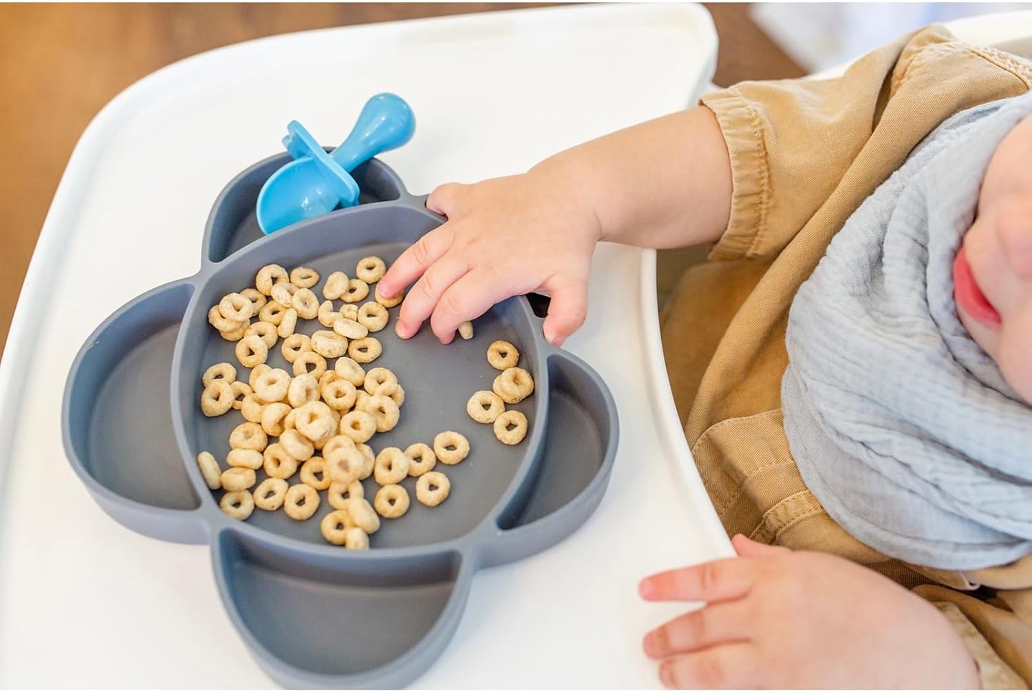 Grabease Silicone Suction Plate for Baby Toddler Self-Feeding