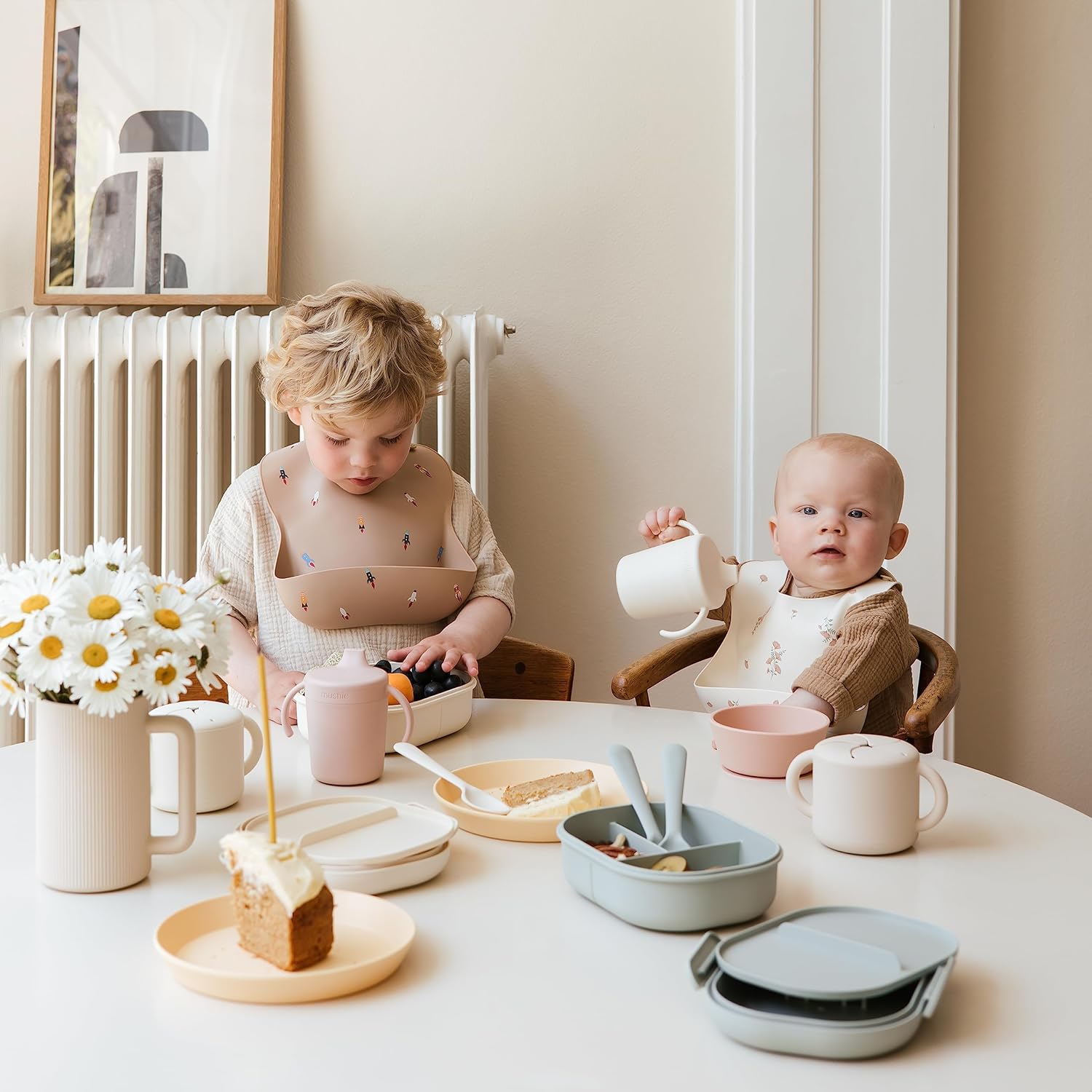 Mushie Round Dinnerware Plates for Kids Set of 2 Soft Lilac