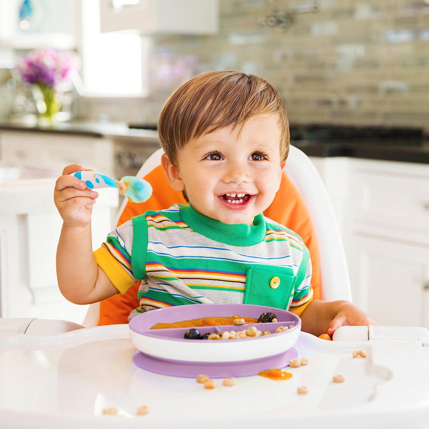 Munchkin Stay Put Suction Plates for Baby Toddler 3 Sections Pink Purple