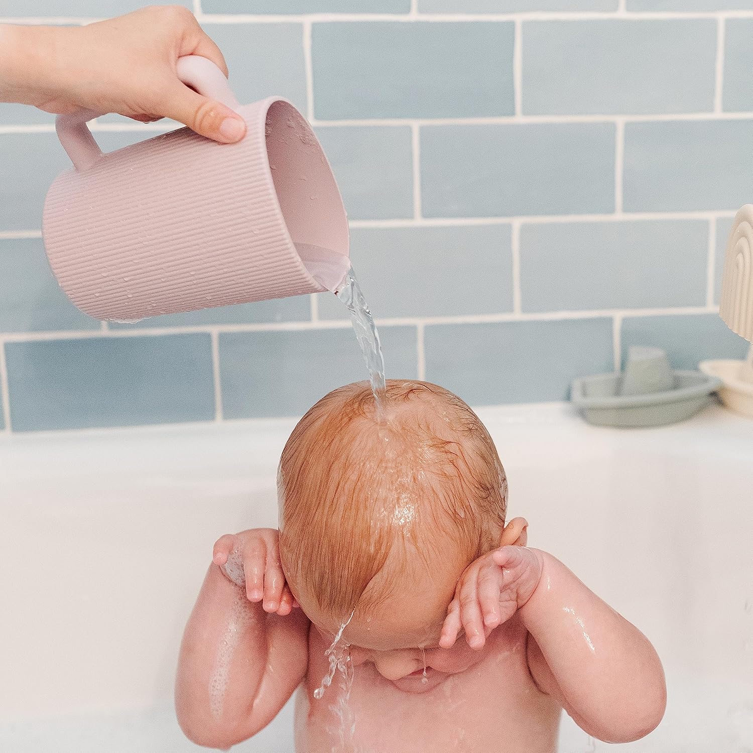 Mushie Baby Bath Rinse Cup - Food Grade Silicone Shampoo Body Wash